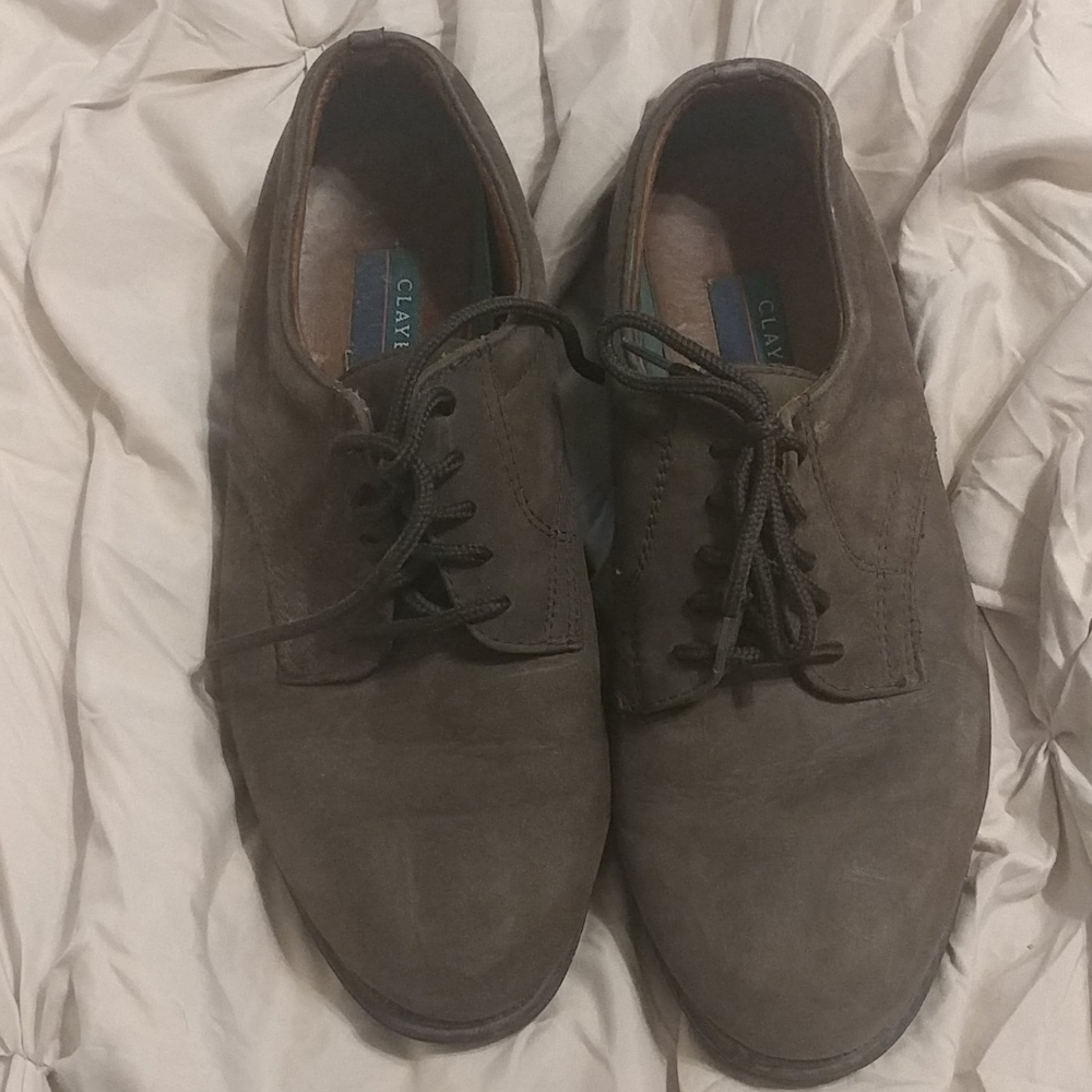 Mens soft leather lace shoes, casual.